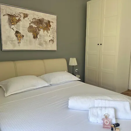 & Tisno Διαμέρισμα *