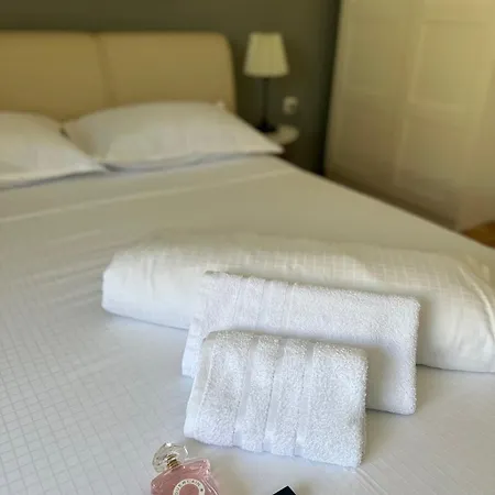 & Tisno Apartmán *