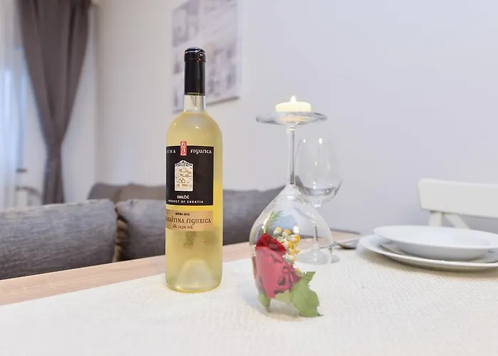 Appartement & Tisno *